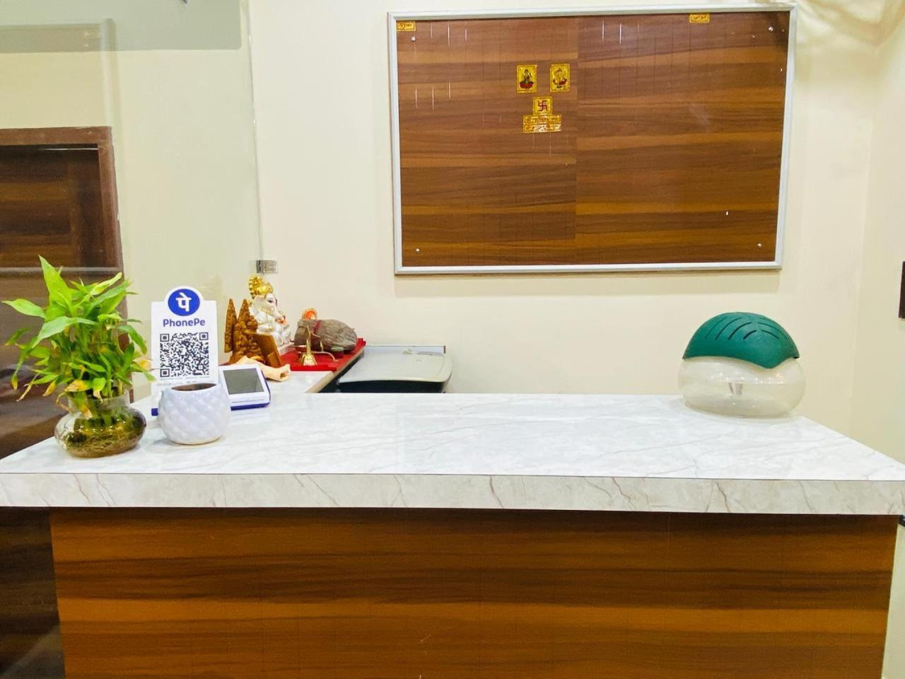 Ys Taj Hotel - Agra エクステリア 写真